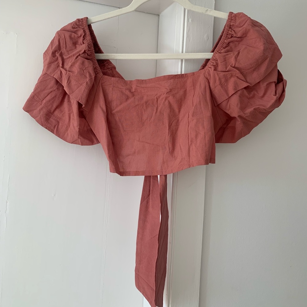 Cute cotton crop top with tie back, bell sleeves